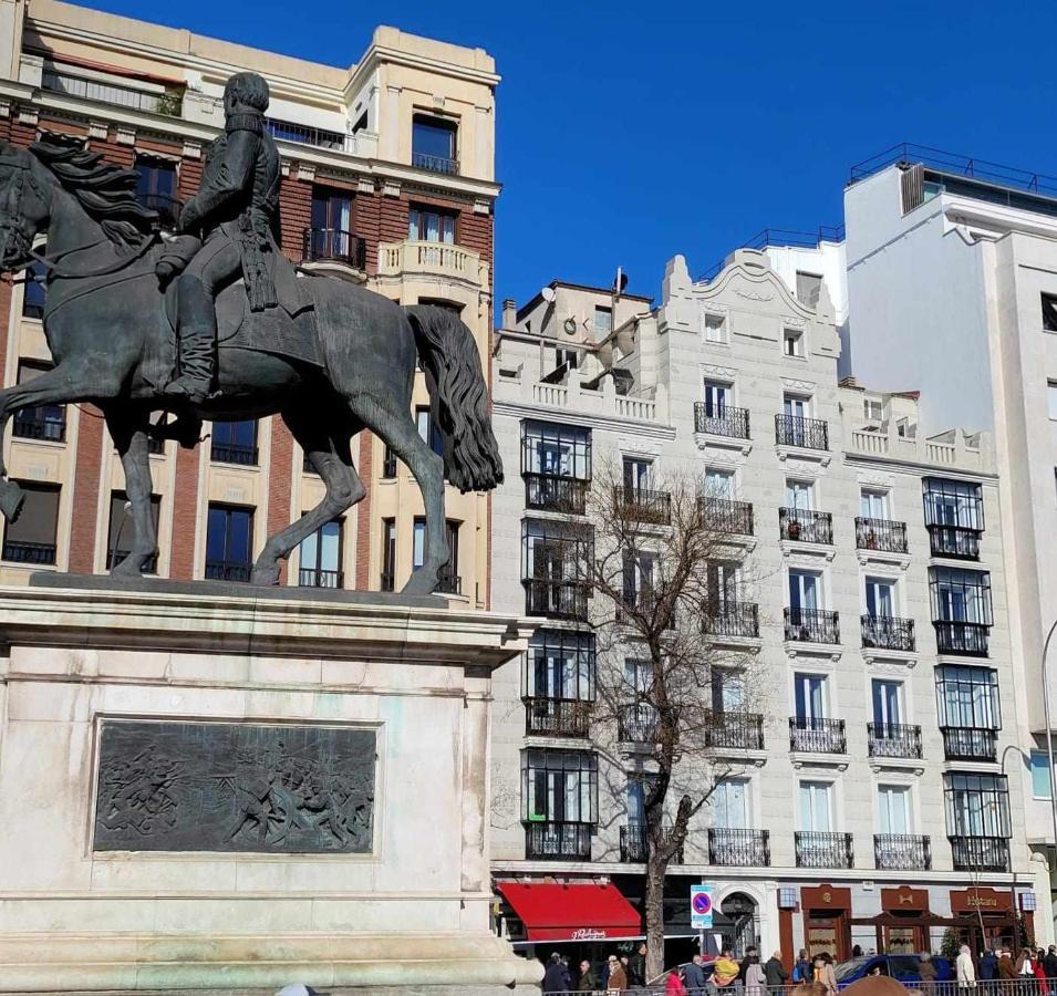 Apartamento Con Vistas Al Parque Del Retiro Madrid Exteriör bild