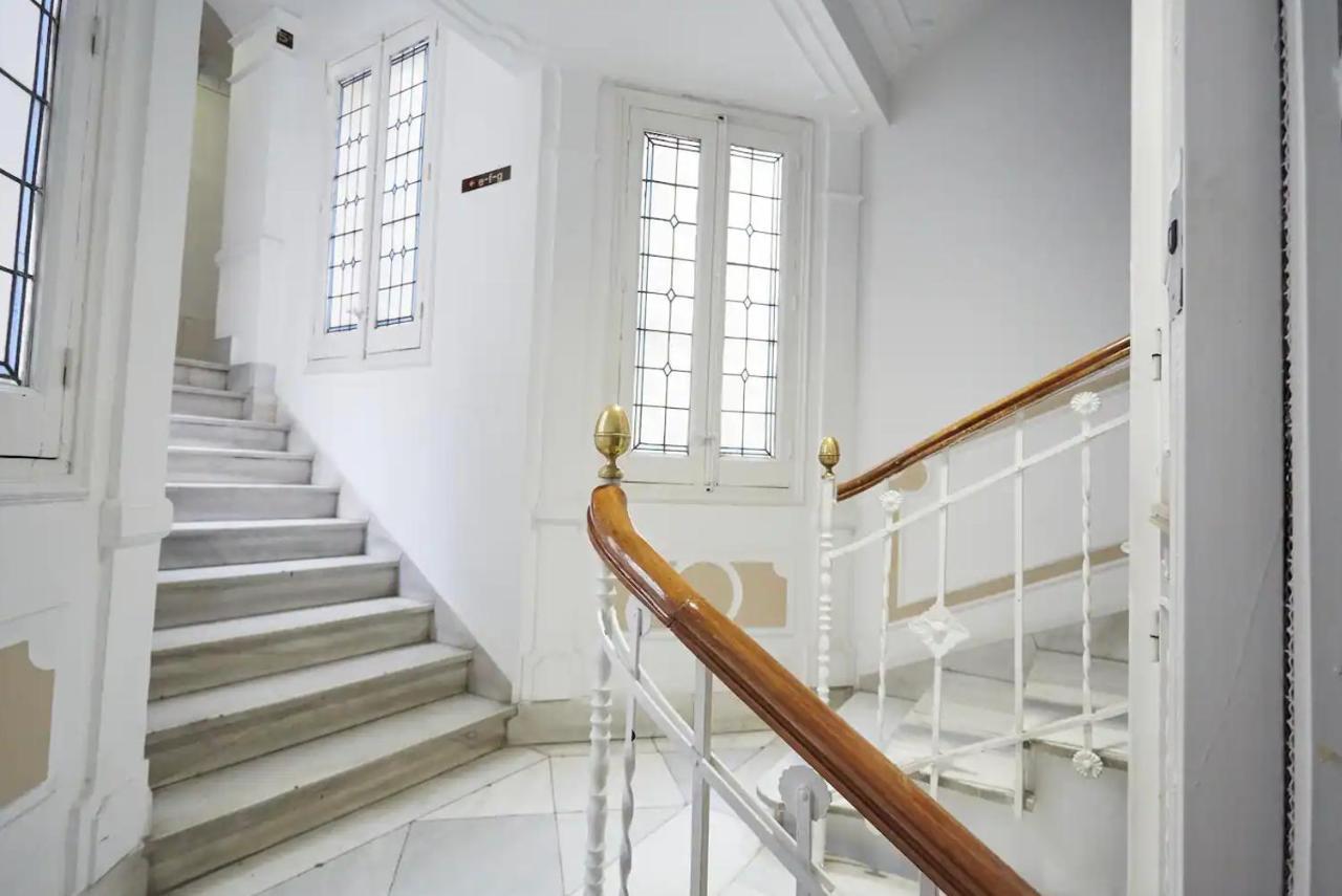 Apartamento Con Vistas Al Parque Del Retiro Madrid Exteriör bild