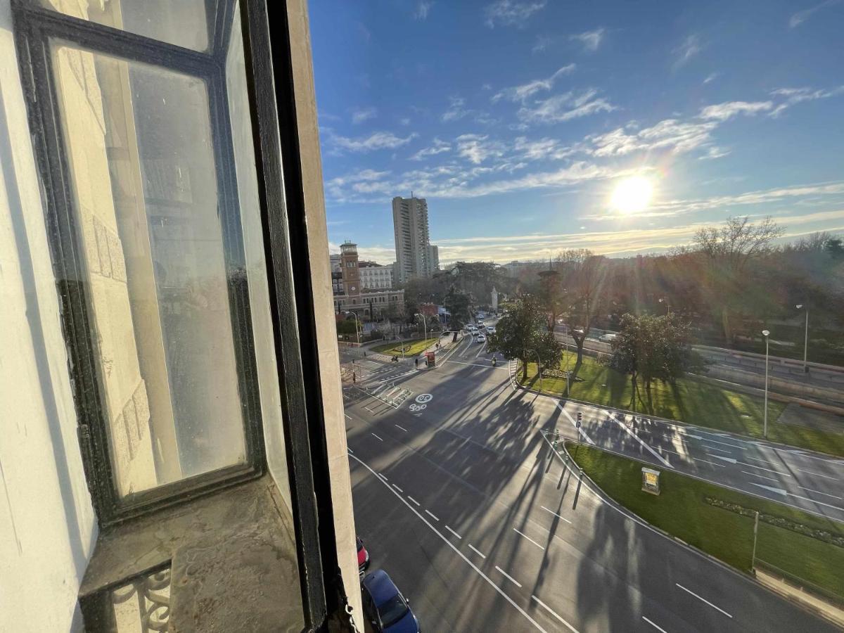 Apartamento Con Vistas Al Parque Del Retiro Madrid Exteriör bild
