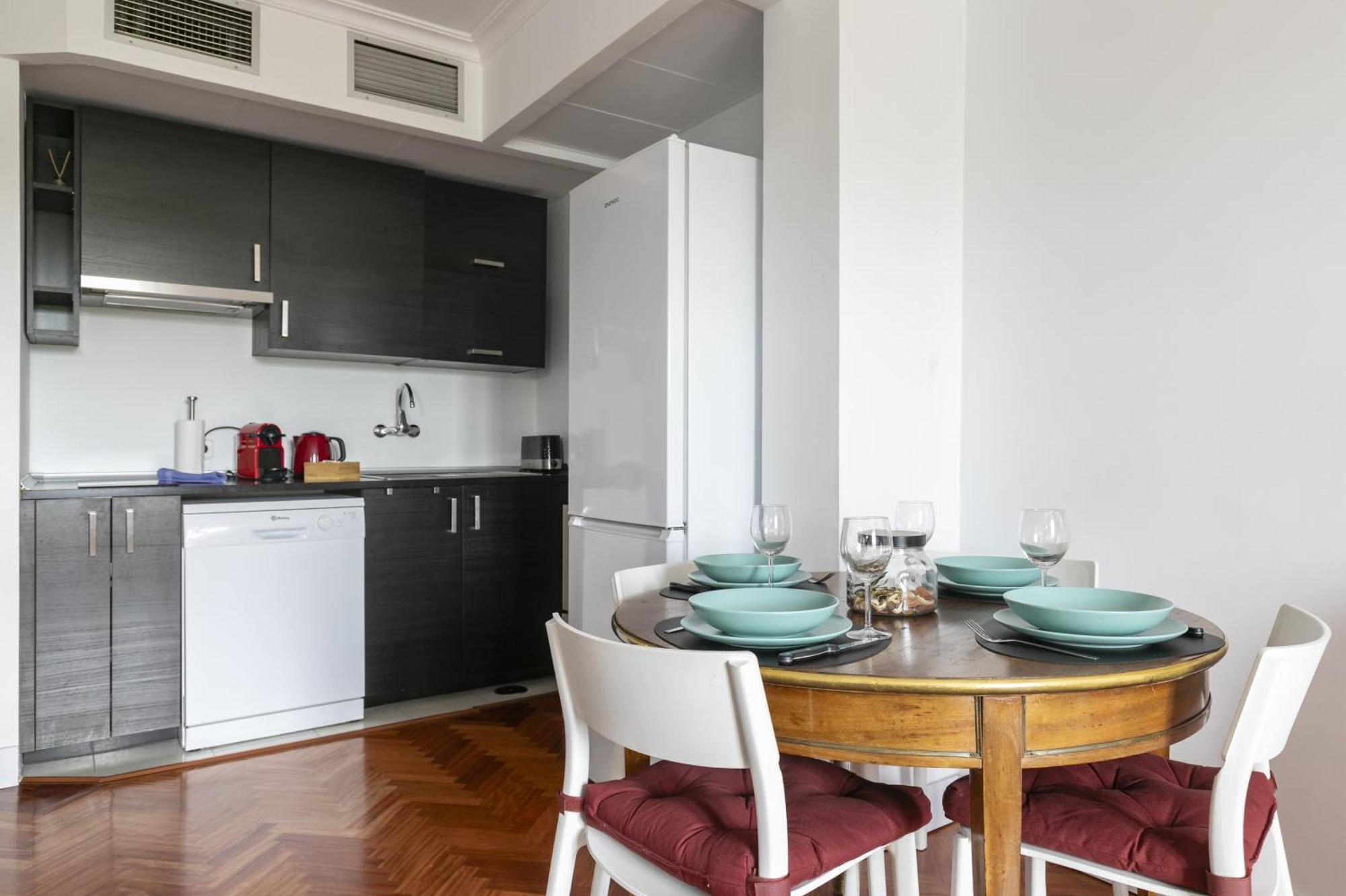 Apartamento Con Vistas Al Parque Del Retiro Madrid Exteriör bild